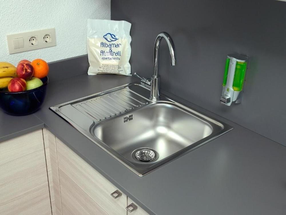 Almirall Apartaments Лорет де Мар Екстериор снимка