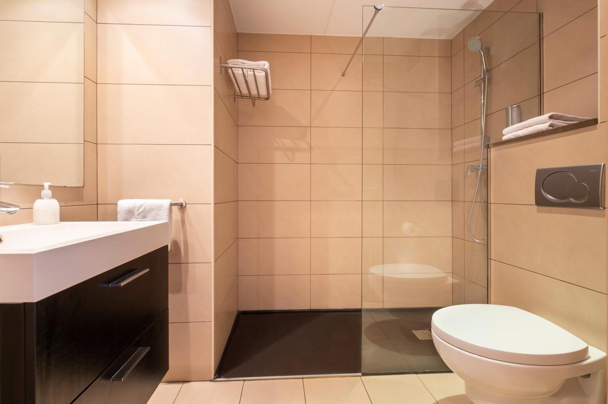 Almirall Apartaments Лорет де Мар Екстериор снимка